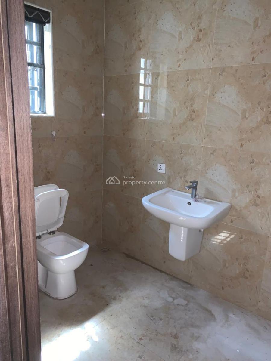 a 4 Bedroom Duplex, Lekki Right, Lekki Phase 1, Lekki, Lagos, Terraced Duplex for Rent