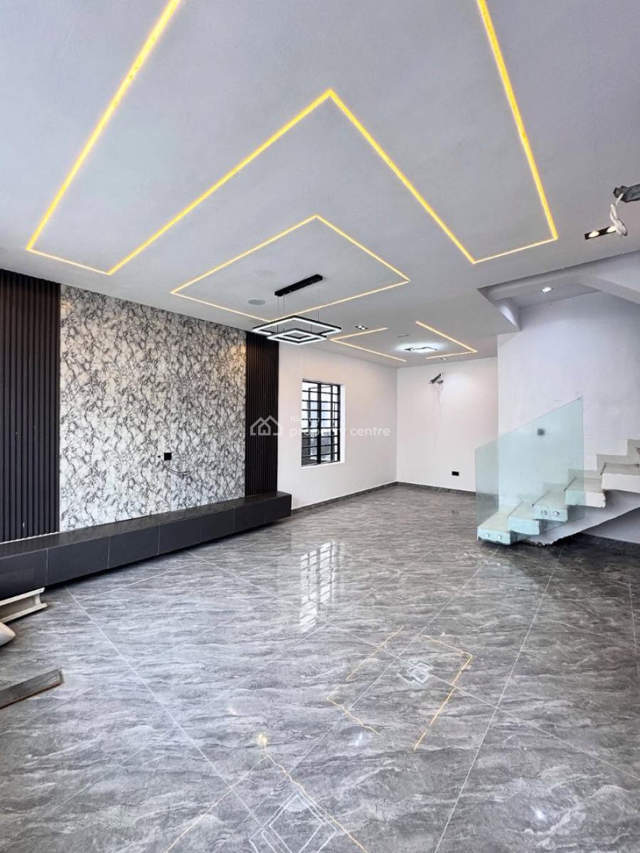 Luxurious Contemporary 4 Bedroom Deluxe Terraced  Duplex with Bq, Orchid, Lekki, Lagos, Semi-detached Duplex for Sale