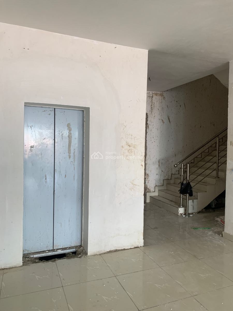 Commercial Building Newly Built 4-storey, Lekki Phase 1, Lekki, Lagos, Office Space for Sale