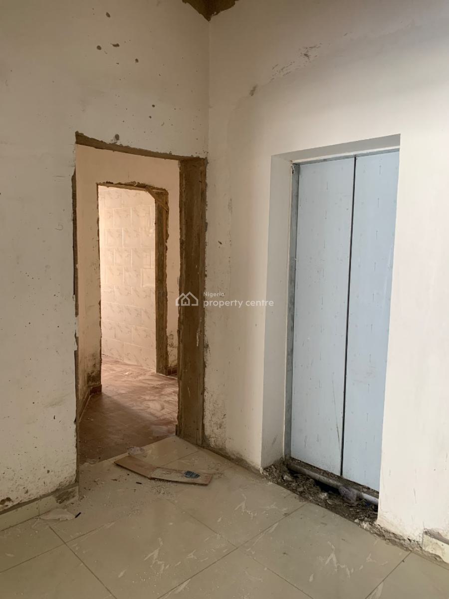 Commercial Building Newly Built 4-storey, Lekki Phase 1, Lekki, Lagos, Office Space for Sale