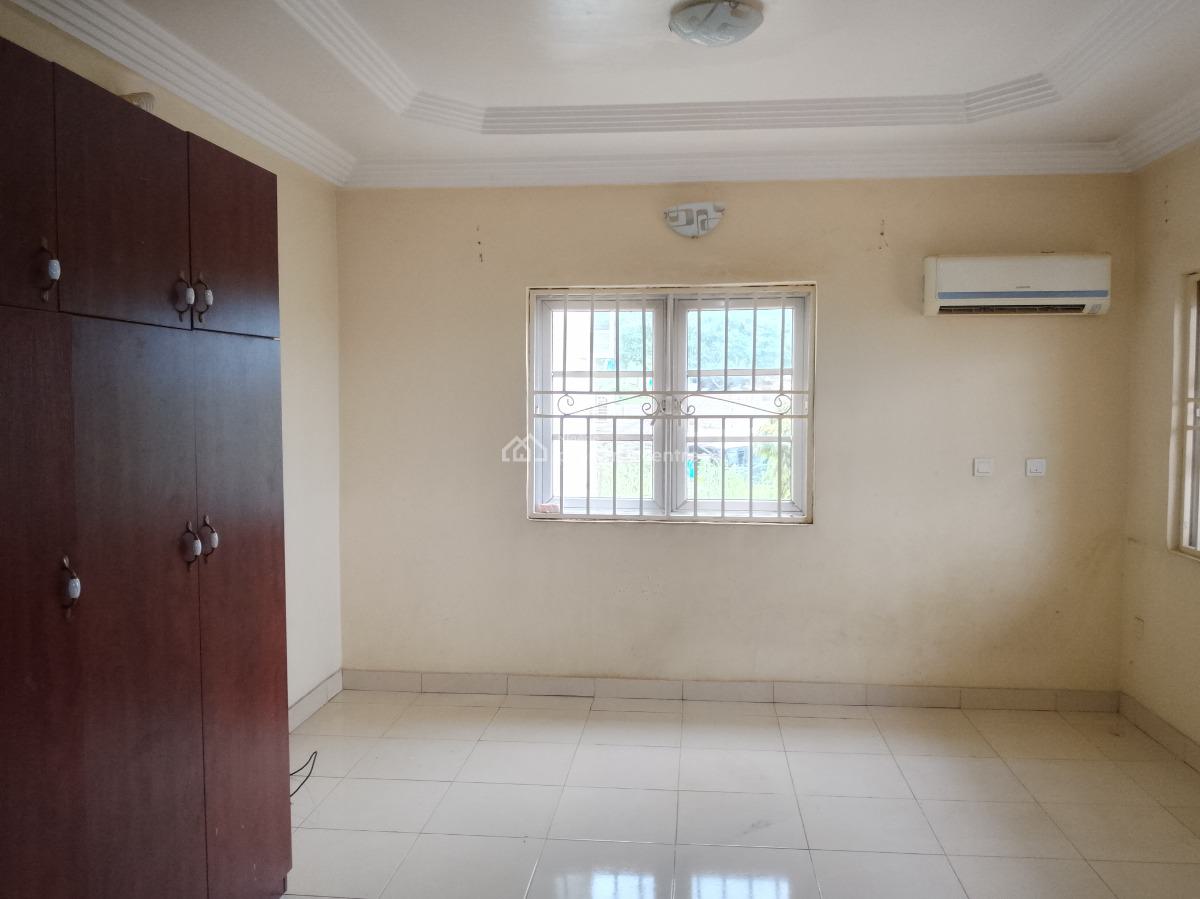 Spacious 3 Bedrooms Flat, Yemi Osinbanjo Boulevard, Katampe (main), Katampe, Abuja, Flat / Apartment for Rent
