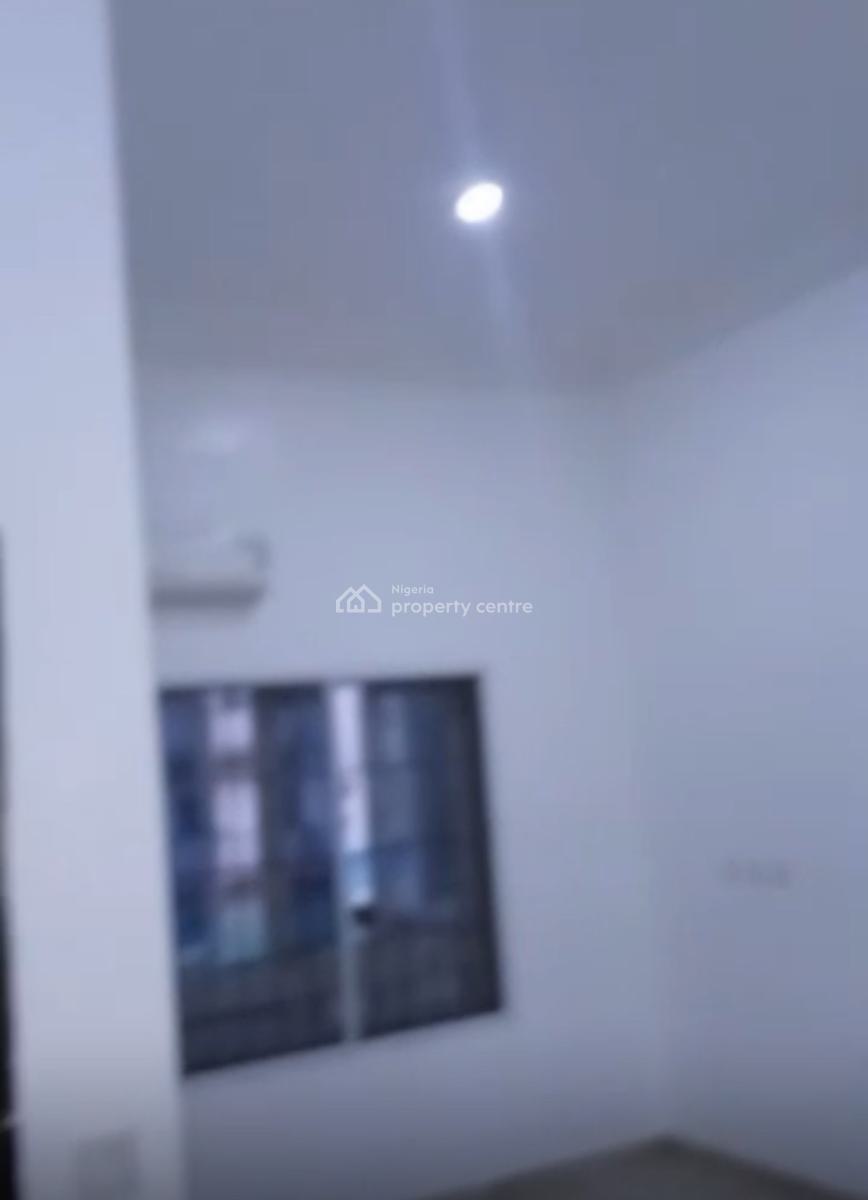 Luxury Spacious 1 Bedroom Flat, 2 Toilet, Generator & Ac, Tarred Road, Gilmore (tarred Road), Jahi, Abuja, Flat / Apartment for Rent