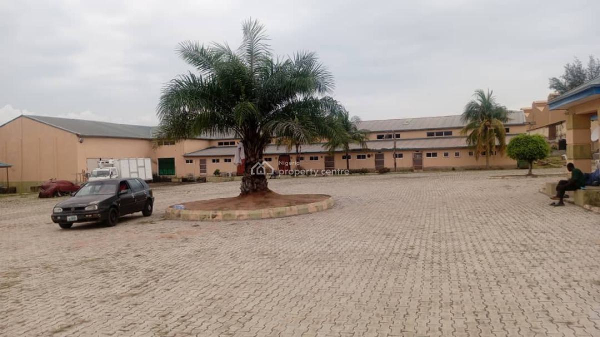 Warehouse of 1,155sqm with 3 Bedroom and Office, Kuje, Abuja, Warehouse for Rent