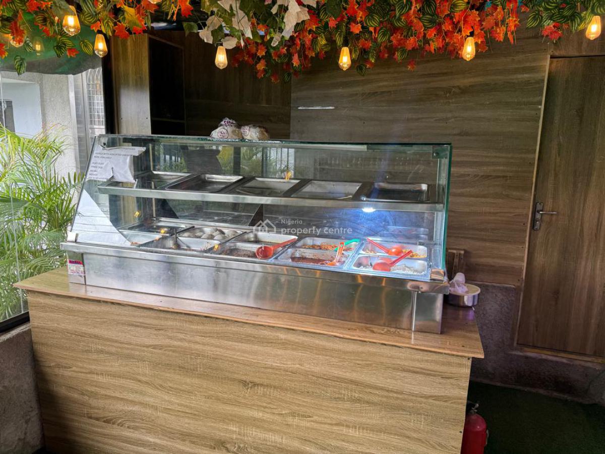 Lounge Available, Lekki Phase 1, Lekki, Lagos, Restaurant / Bar for Rent