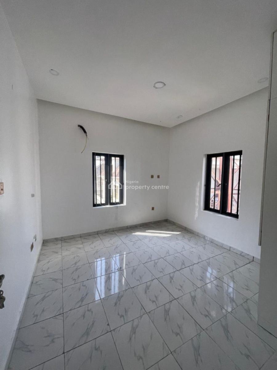 Luxury and Well Maintained 2bed Apartment,fully Serviced, Tulip Court Apartment Ilasan Ikate Lekki, Lekki Expressway, Lekki, Lagos, House for Rent