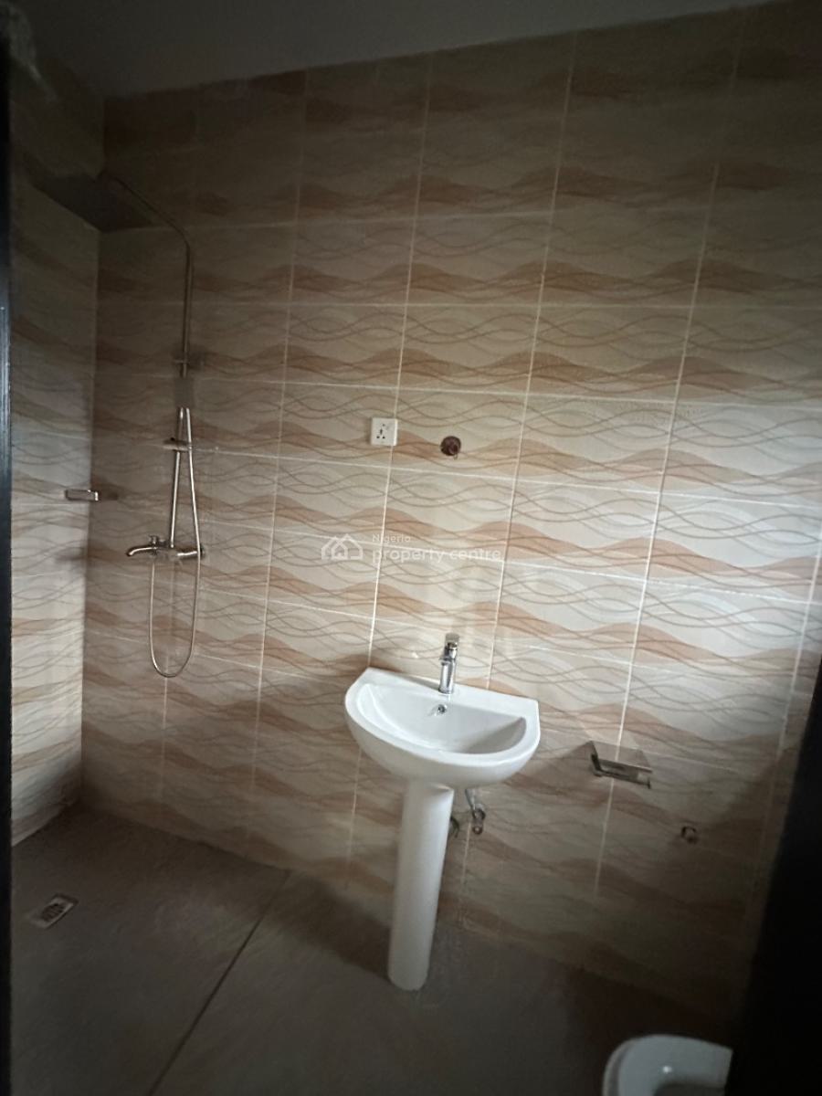 Luxury Spacious 3 Bedroom Duplex with Bq, Sunnyvale Garden, Lokogoma District, Abuja, Terraced Duplex for Rent