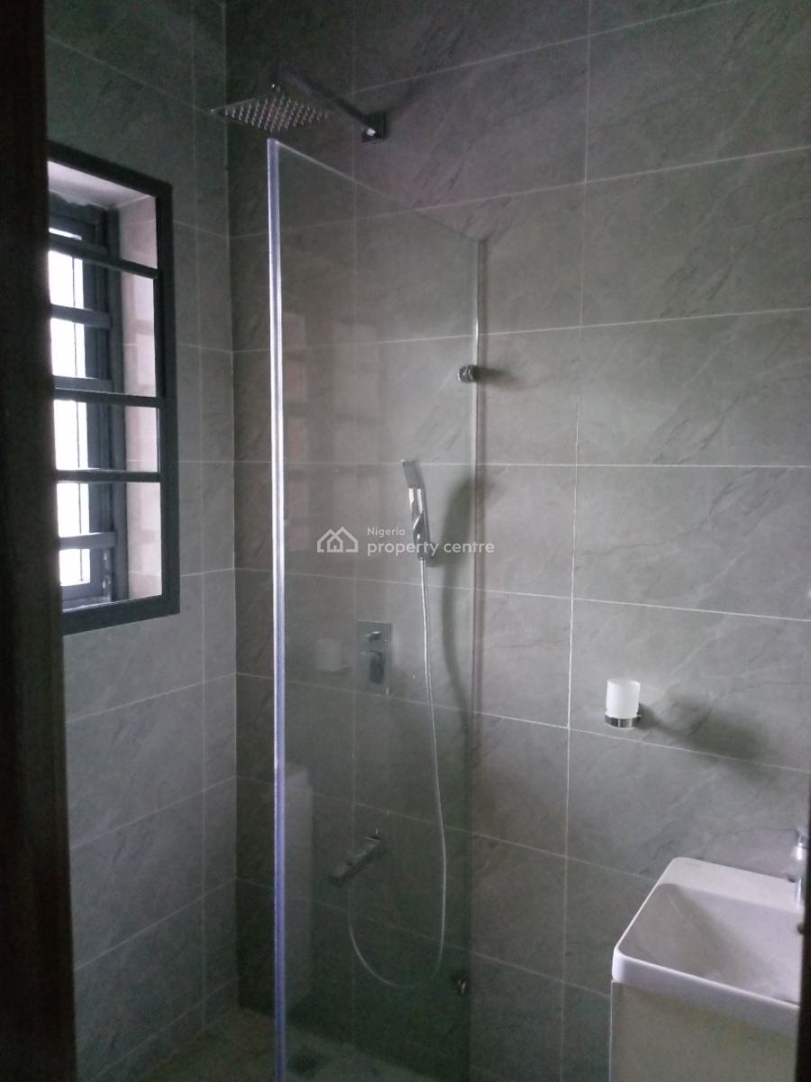 Brand New Luxury Serviced 3 Bedroom Apartment, Lekki Phase 1, Lekki, Lagos, Flat / Apartment for Sale