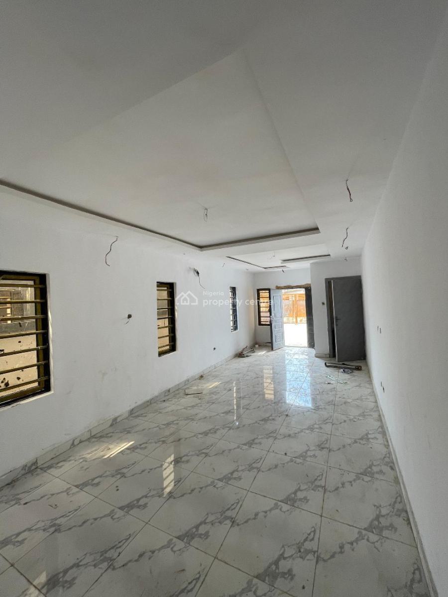 Beautiful 3 Bedroom Semi Detached Duplex with Bq, Olowoira Via Omole Phase2, Olowora, Magodo, Lagos, Semi-detached Duplex for Sale