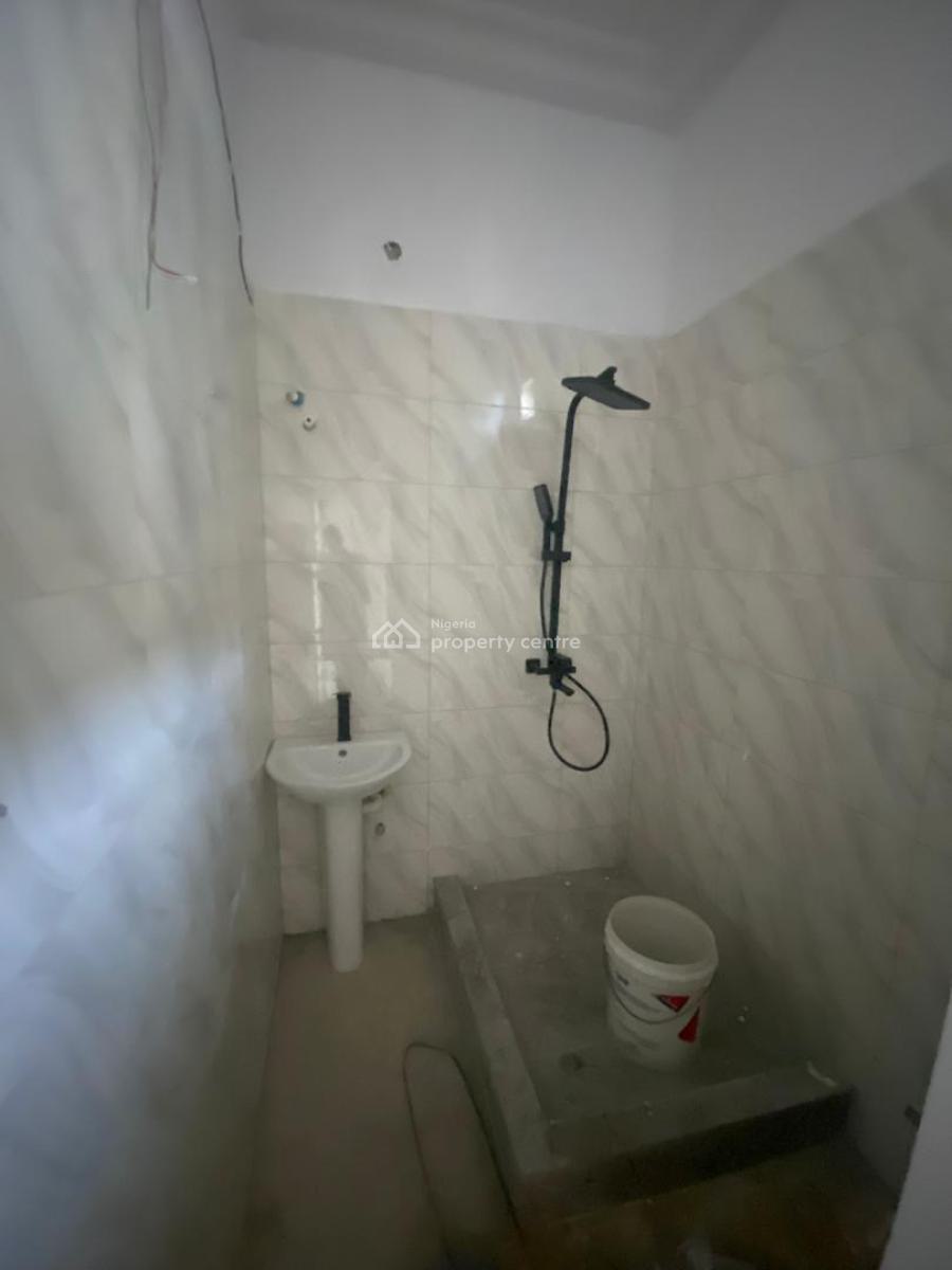 Fully Service 2 Bedroom Apartment, Lekki Right By J.t, Lekki Phase 1, Lekki, Lagos, House for Rent