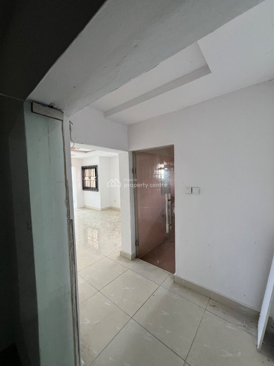 Beautiful Shop/commercial Space in a Prime Business Location, Lekki Phase 1, Lekki, Lagos, Commercial Property for Rent