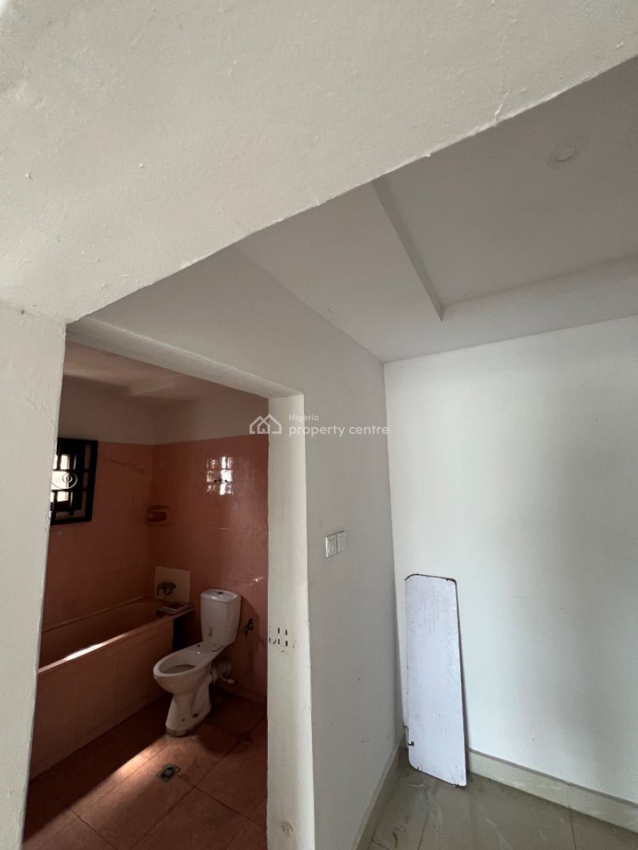 Beautiful Shop/commercial Space in a Prime Business Location, Lekki Phase 1, Lekki, Lagos, Commercial Property for Rent