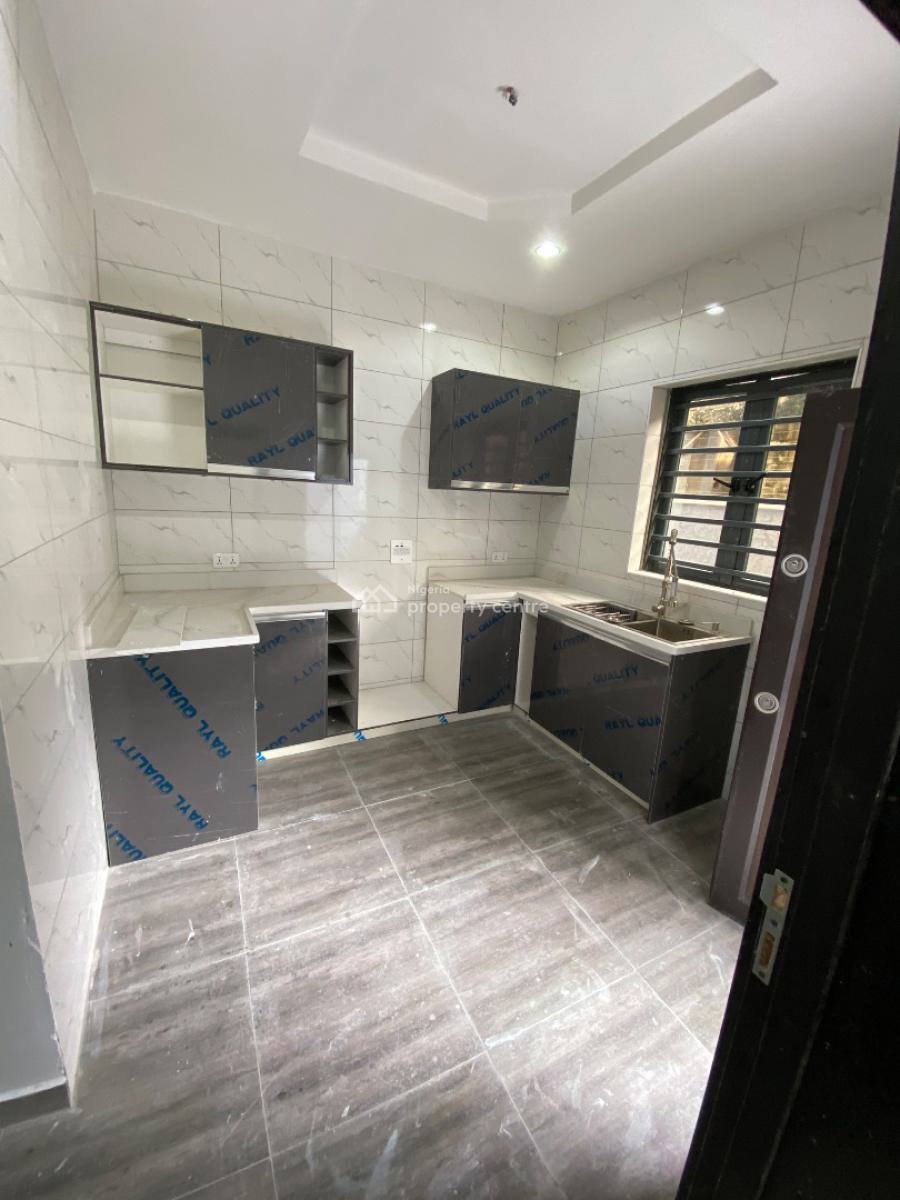 Executive 2 Bedroom Flat, Golf Course, Awoyaya, Ibeju Lekki, Lagos, Flat / Apartment for Rent