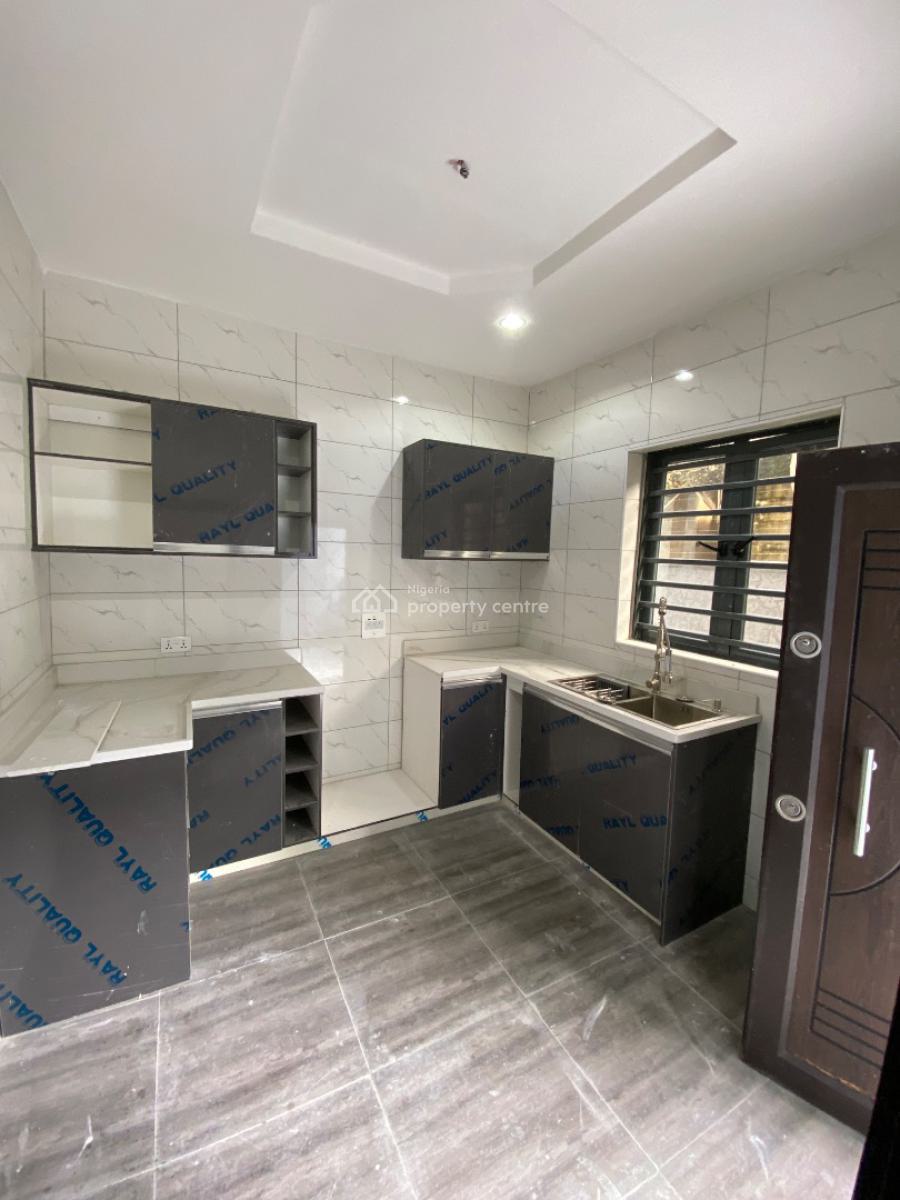 Executive 2 Bedroom Flat, Golf Course, Awoyaya, Ibeju Lekki, Lagos, Flat / Apartment for Rent