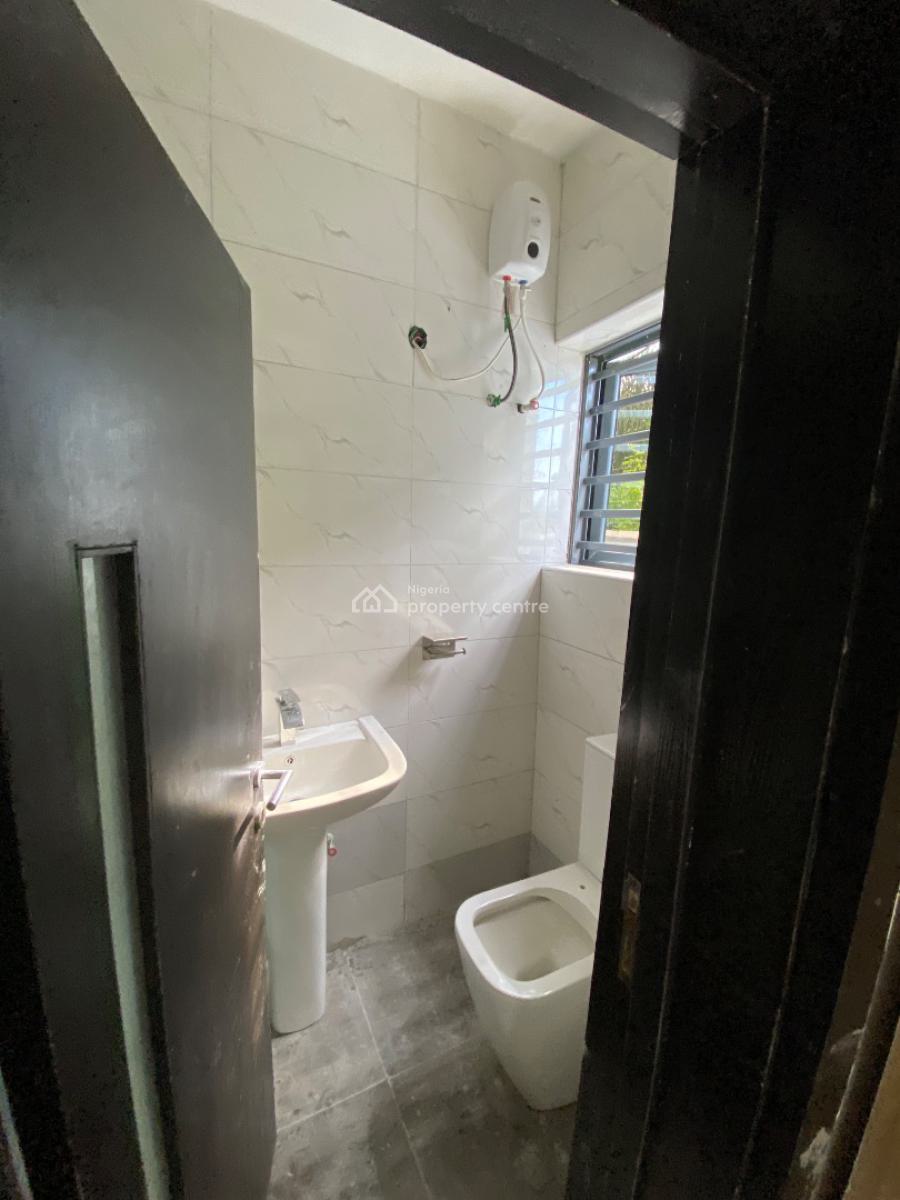 Executive 2 Bedroom Flat, Golf Course, Awoyaya, Ibeju Lekki, Lagos, Flat / Apartment for Rent