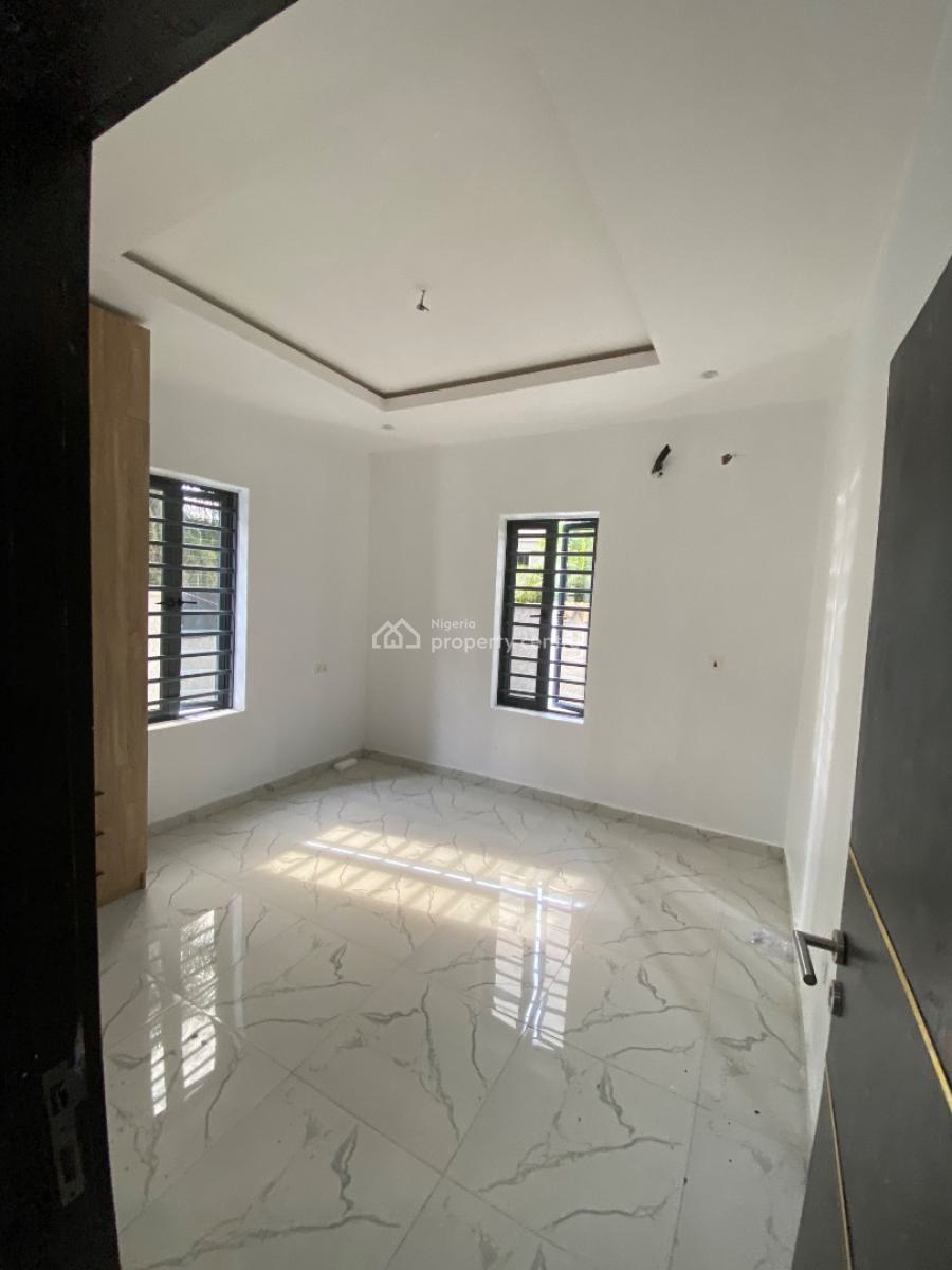 Executive 2 Bedroom Flat, Golf Course, Awoyaya, Ibeju Lekki, Lagos, Flat / Apartment for Rent