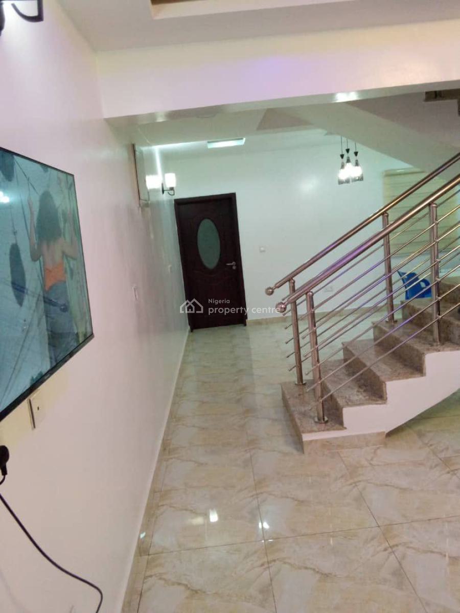 Furnished 4-bedroom Terrace Duplex with Bq, Wuye, Abuja, Flat / Apartment for Rent