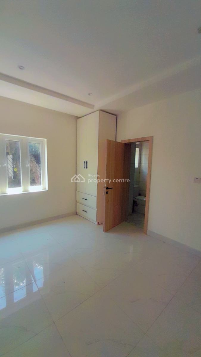 3-bedroom Luxury Flat, Gra Off Lekki-epe Expressway, Abijo, Lekki, Lagos, Block of Flats for Sale