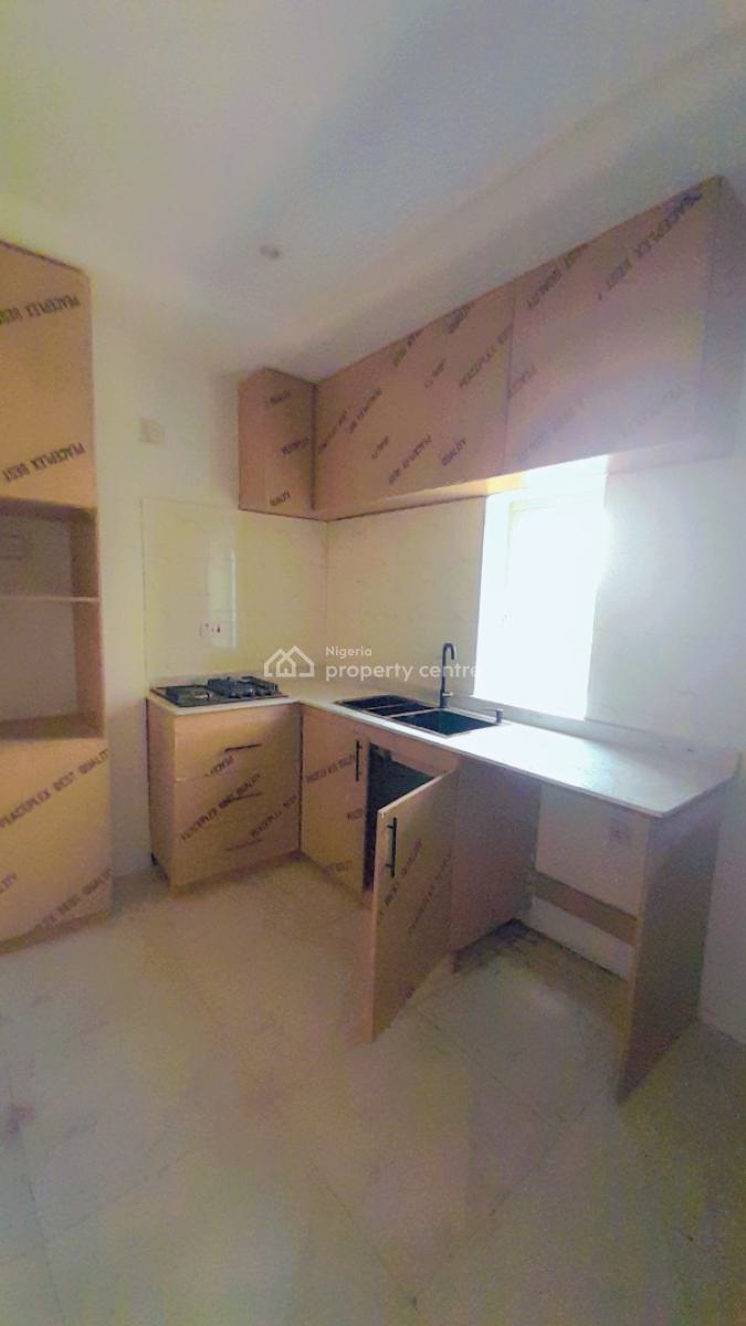 3-bedroom Luxury Flat, Gra Off Lekki-epe Expressway, Abijo, Lekki, Lagos, Block of Flats for Sale