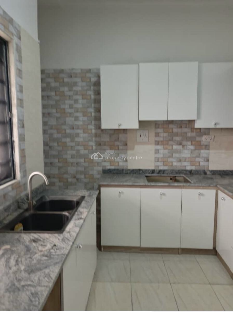 Luxury 2 Bedroom Flats, Friends Colony Estate, Osapa, Lekki, Lagos, Flat / Apartment for Rent