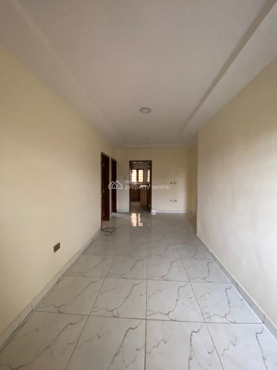 2bedroom Apartment in a Secure Estate, in a Secure Estate, Sangotedo, Ajah, Lagos, Flat / Apartment for Rent