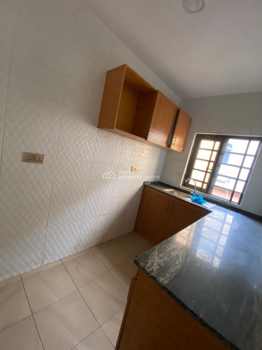 2bedroom Apartment in a Secure Estate, in a Secure Estate, Sangotedo, Ajah, Lagos, Flat / Apartment for Rent
