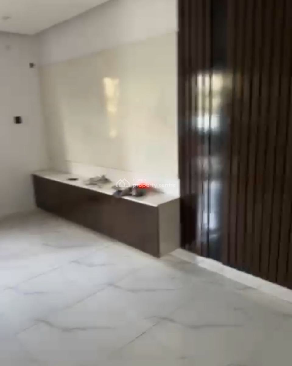 Clean 2 Bedroom  Flat, , Pay and Pack in, By Magistrate (tarred Rd), Life Camp, Abuja, Flat / Apartment for Rent