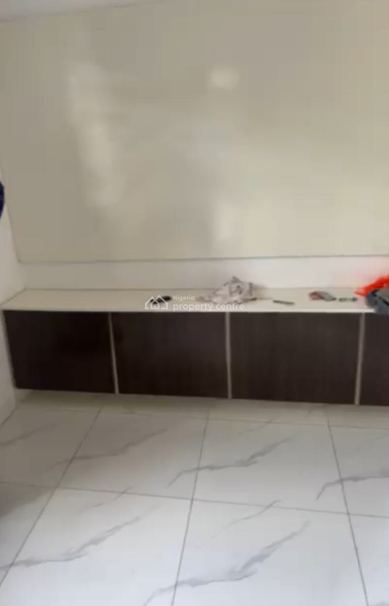 Clean 2 Bedroom  Flat, , Pay and Pack in, By Magistrate (tarred Rd), Life Camp, Abuja, Flat / Apartment for Rent