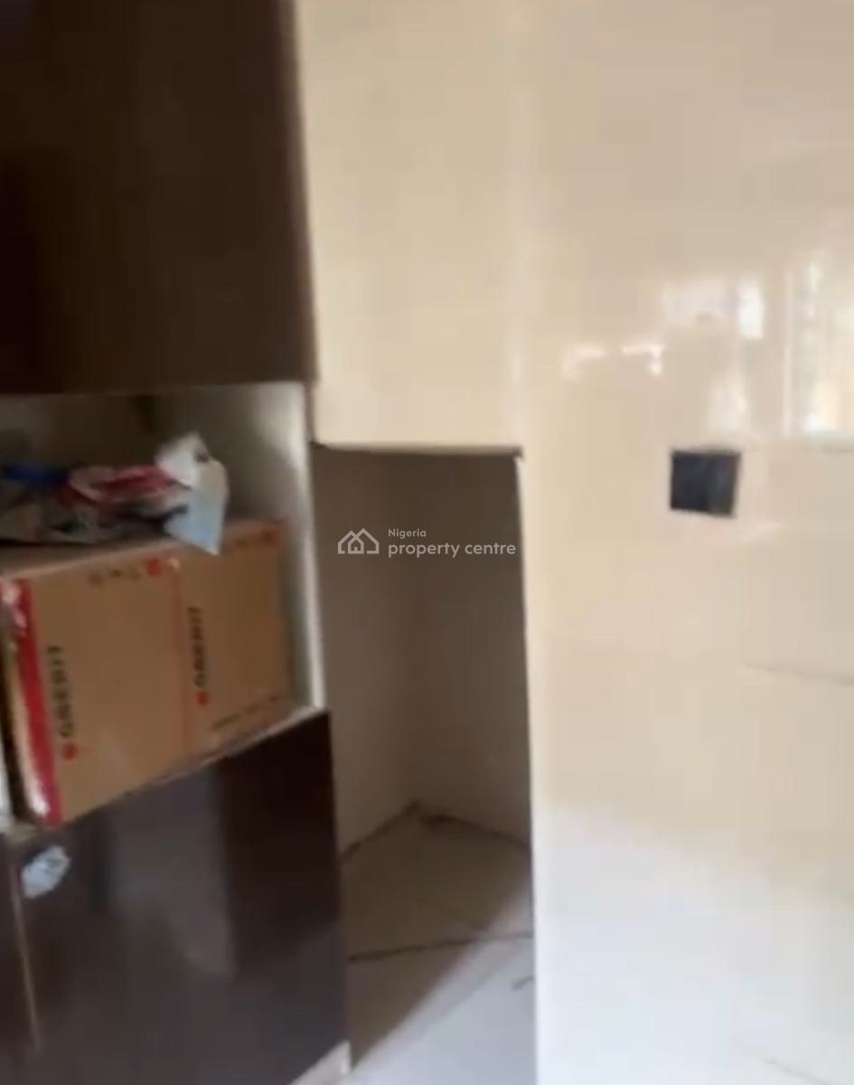 Clean 2 Bedroom  Flat, , Pay and Pack in, By Magistrate (tarred Rd), Life Camp, Abuja, Flat / Apartment for Rent