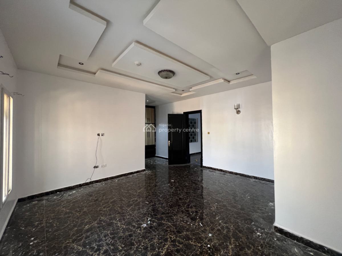3 Bedroom Maisonette, Lekki Phase 1 Right, Lekki Phase 1, Lekki, Lagos, Flat / Apartment for Rent