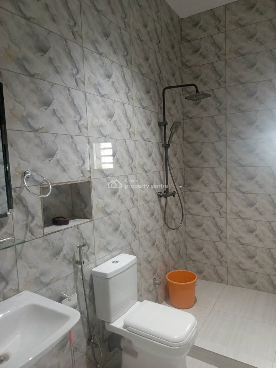 3 Bedroom Terrace Duplex Service Apartment, Von Nigeria Axis, Lugbe District, Abuja, Terraced Duplex Short Let