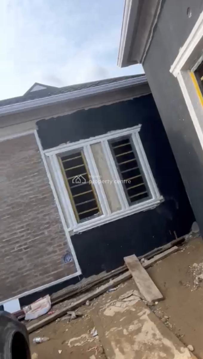 Brand New Executive and Standard Room-self Alesh, Off Ilaje Road, Bariga, Shomolu, Lagos, Self Contain (single Rooms) for Rent