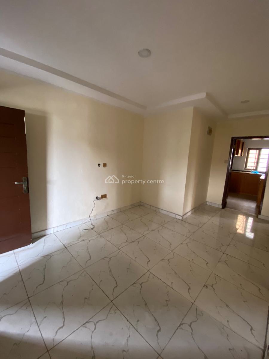 Clean 1bedroom Apartment in a Secure Estate, in a Secure Estate at Ogidan, Sangotedo, Ajah, Lagos, Mini Flat (room and Parlour) for Rent
