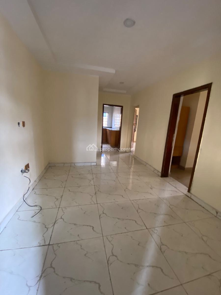 Clean 1bedroom Apartment in a Secure Estate, in a Secure Estate at Ogidan, Sangotedo, Ajah, Lagos, Mini Flat (room and Parlour) for Rent