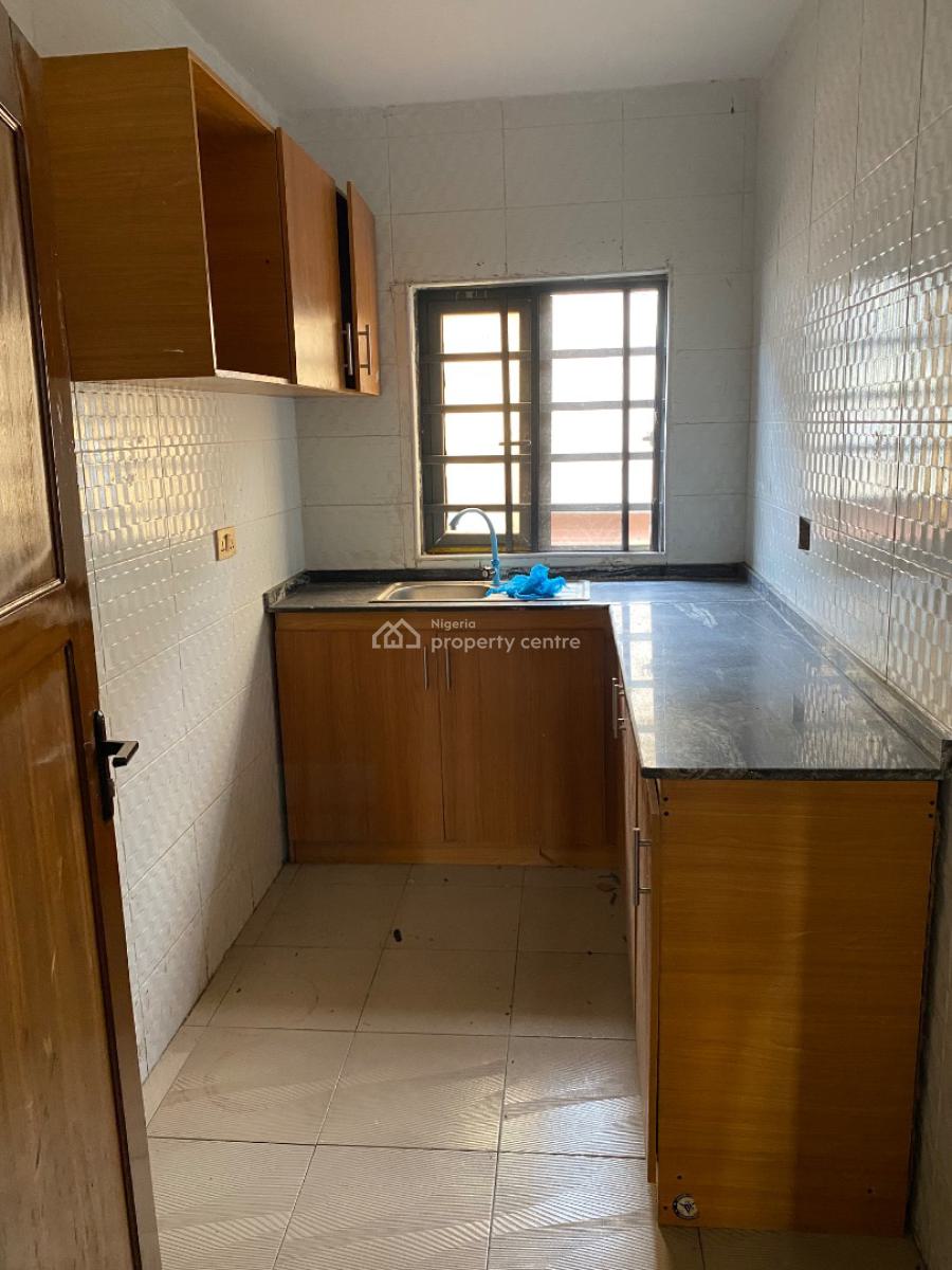 Clean 1bedroom Apartment in a Secure Estate, in a Secure Estate at Ogidan, Sangotedo, Ajah, Lagos, Mini Flat (room and Parlour) for Rent