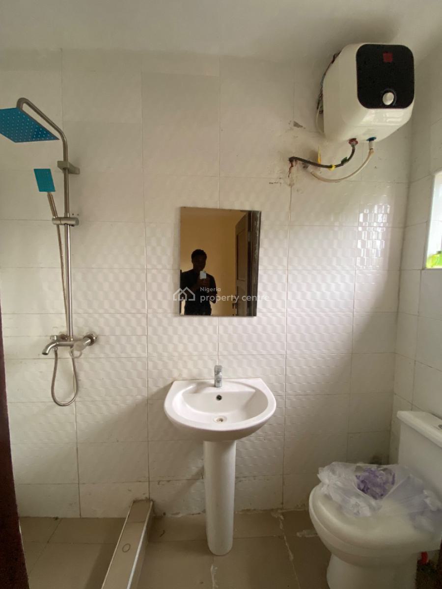 Clean 1bedroom Apartment in a Secure Estate, in a Secure Estate at Ogidan, Sangotedo, Ajah, Lagos, Mini Flat (room and Parlour) for Rent