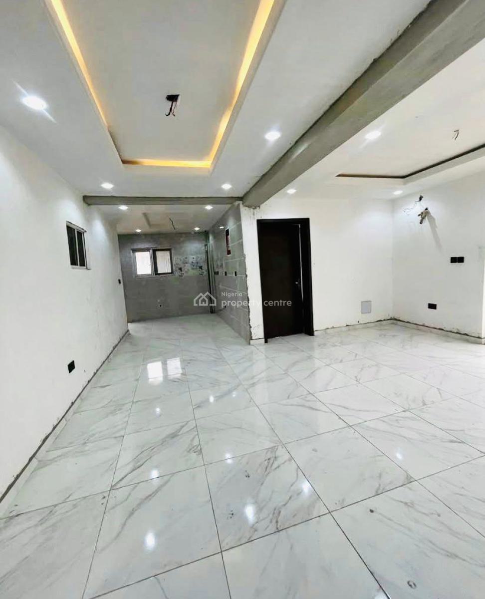 Luxury 1 Bedroom Penthouse with 3 Balconies, Lekki Phase 1, Lekki Phase 1, Lekki, Lagos, House for Rent