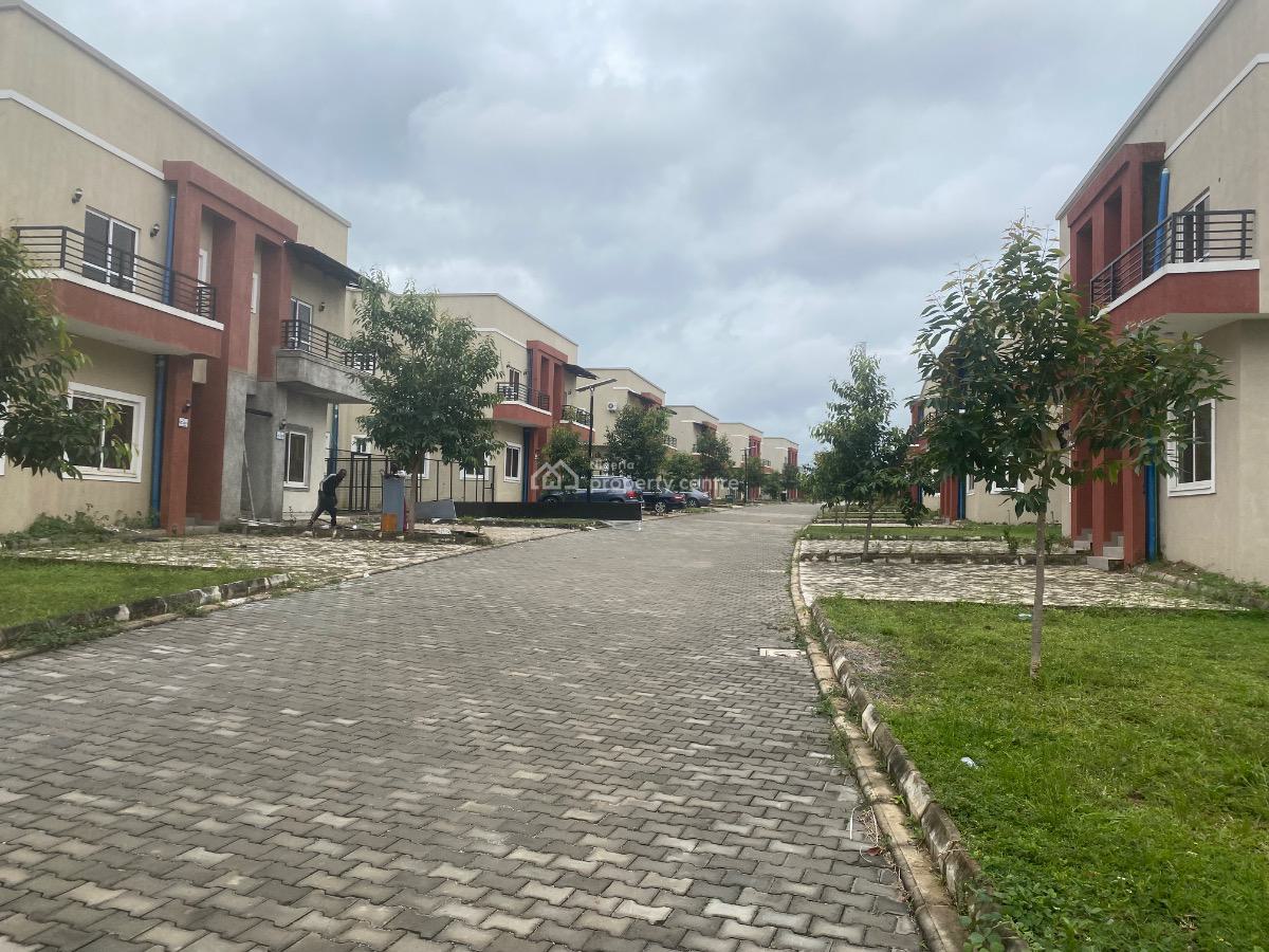 4 Bedroom Semi Detached Duplex, Lokogoma District, Abuja, Semi-detached Duplex for Sale