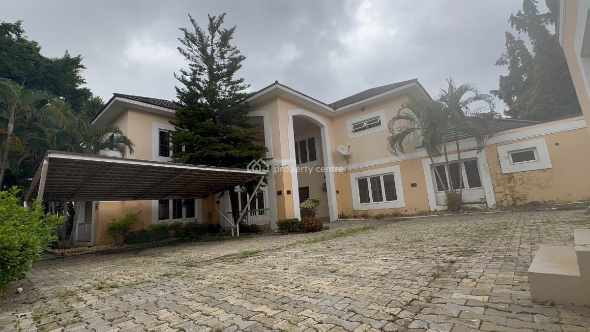 5 Bedroom Mansion with Swimming Pool with Lots of Amenities, Main District, Asokoro District, Abuja, Detached Duplex for Rent