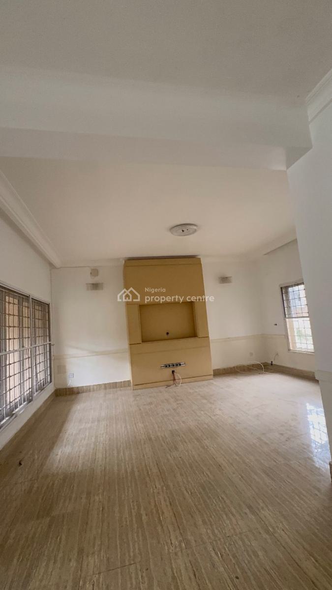 5 Bedroom Mansion with Swimming Pool with Lots of Amenities, Main District, Asokoro District, Abuja, Detached Duplex for Rent