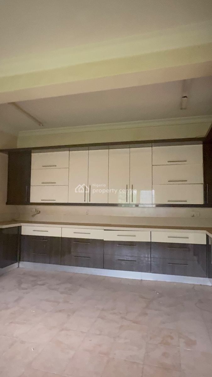 5 Bedroom Mansion with Swimming Pool with Lots of Amenities, Main District, Asokoro District, Abuja, Detached Duplex for Rent