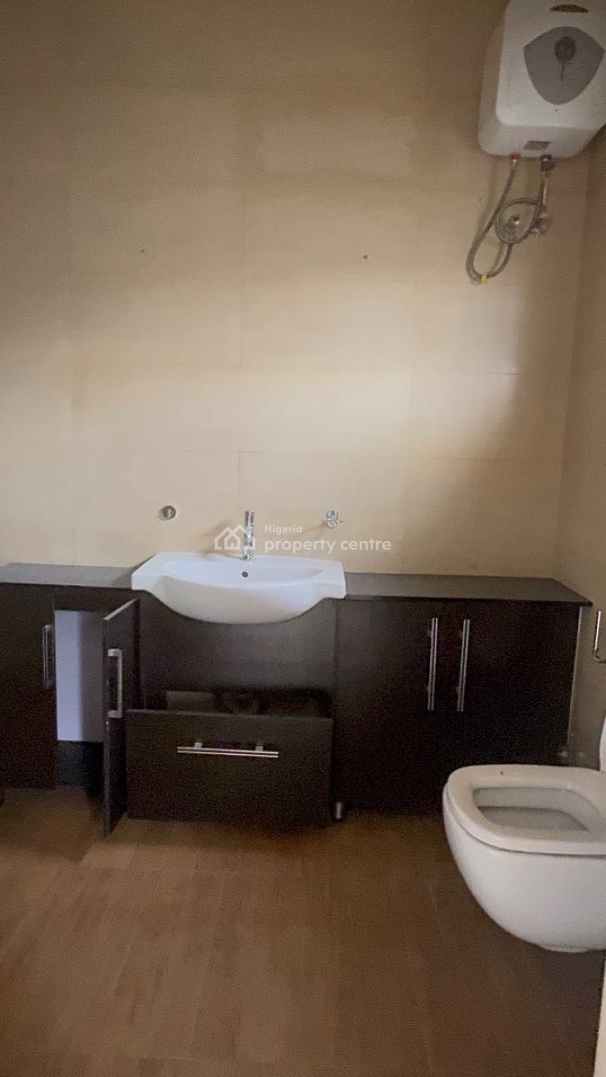 5 Bedroom Mansion with Swimming Pool with Lots of Amenities, Main District, Asokoro District, Abuja, Detached Duplex for Rent