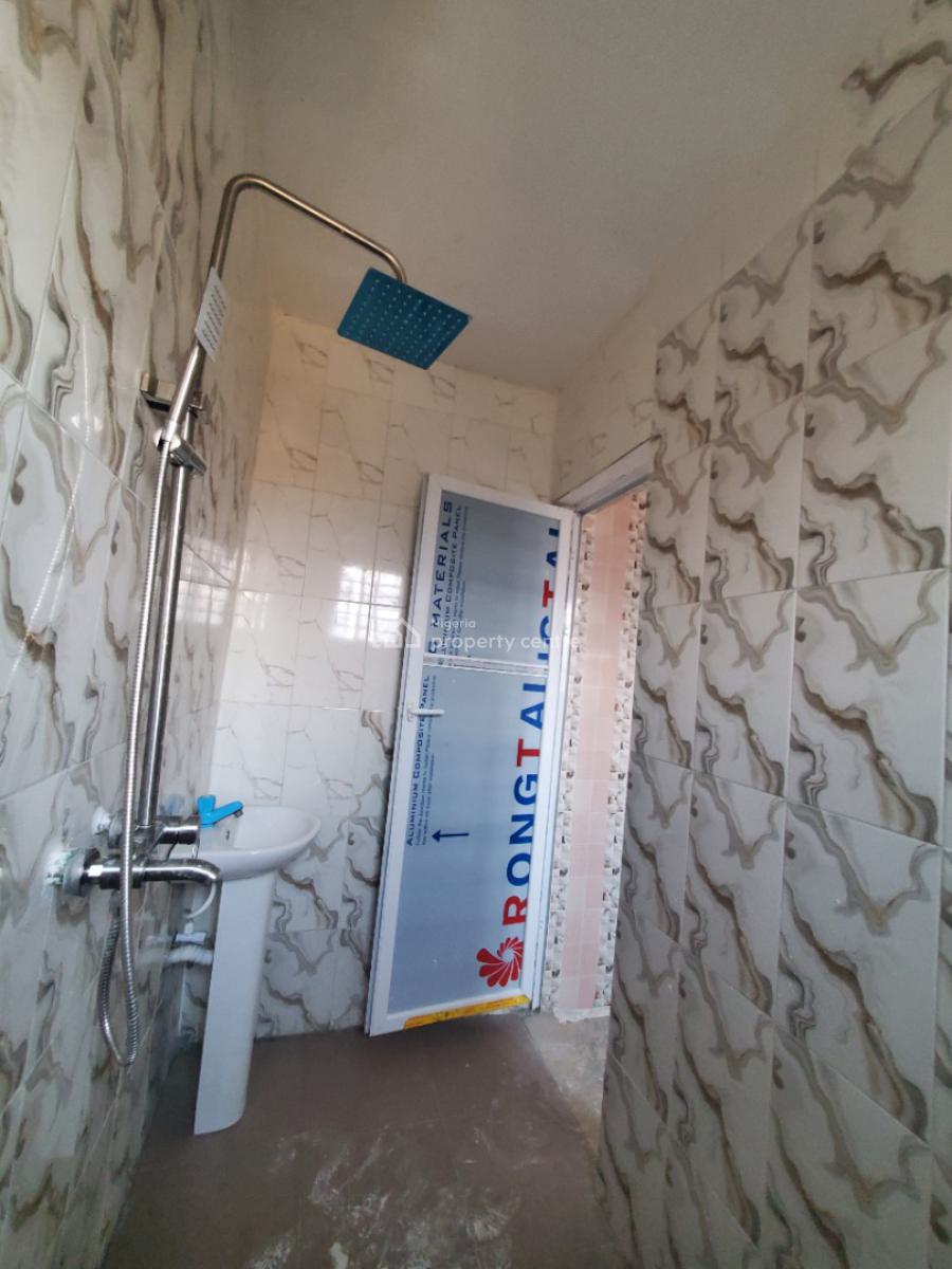 Self Contain, Giwa Junction, Iju Ishaga, Iju-ishaga, Agege, Lagos, Self Contain (single Rooms) for Rent