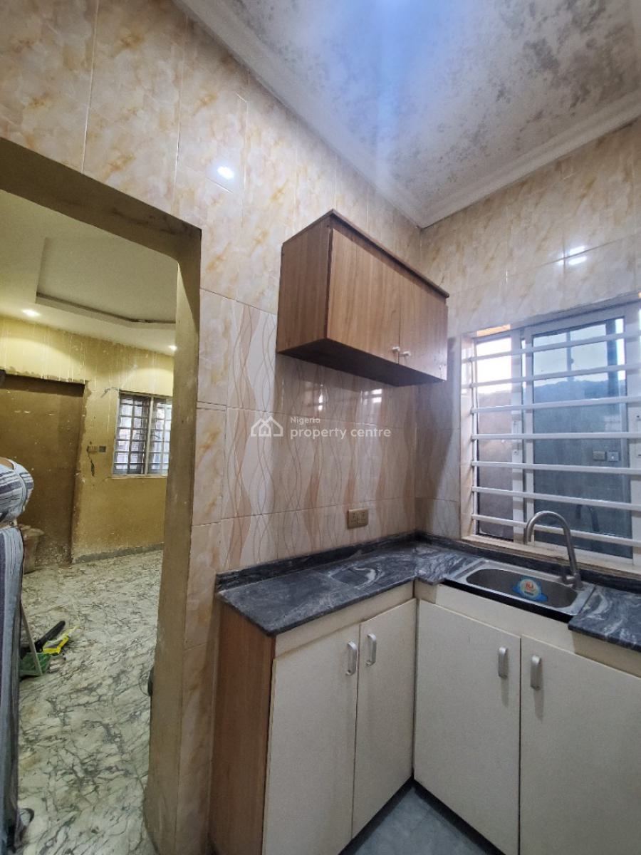 Self Contain, Giwa Junction, Iju Ishaga, Iju-ishaga, Agege, Lagos, Self Contain (single Rooms) for Rent