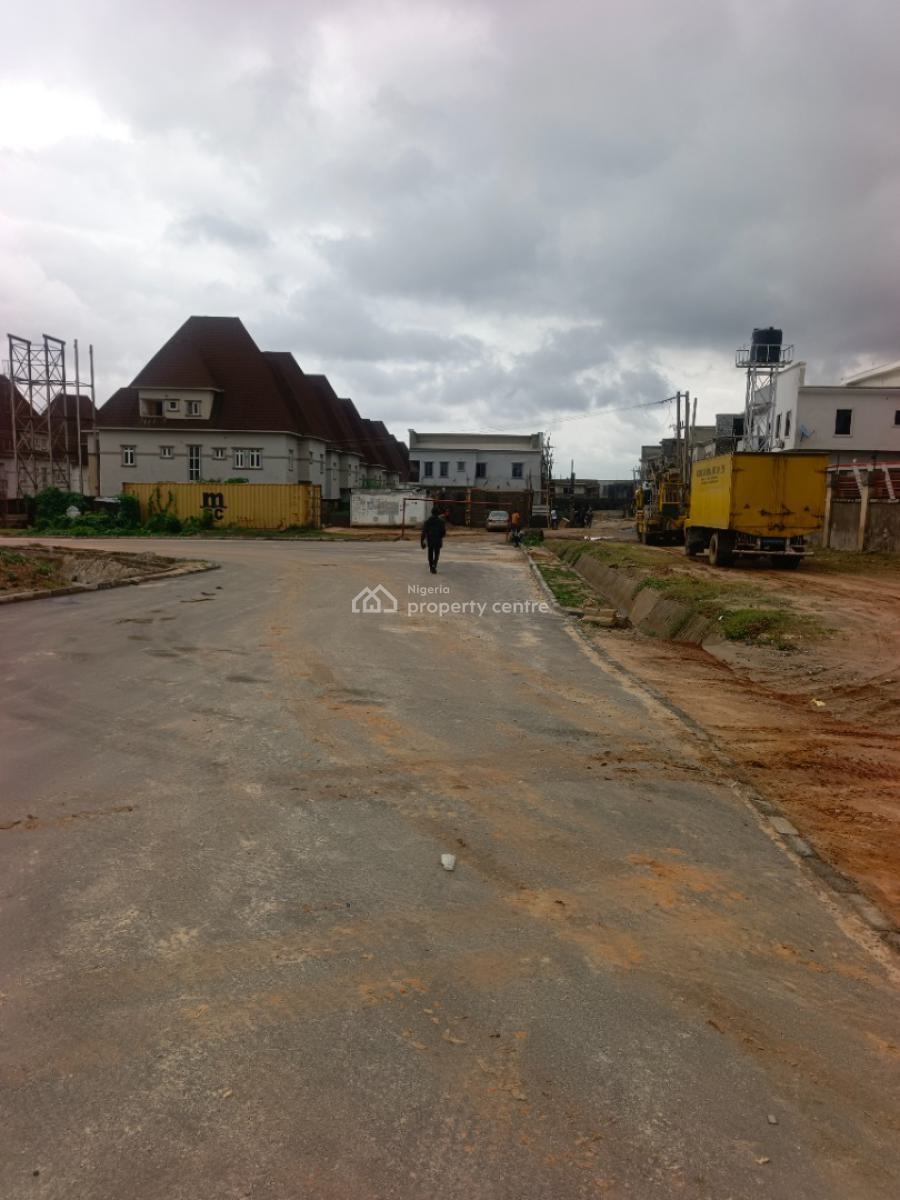 4bedroom Terrace Duplex with B.q Cacas Linter Level, Apo By Shop Rite, Opposite The Shepherd House Assemply Church Abuja., Apo Resettlement, Apo, Abuja, Terraced Duplex for Sale