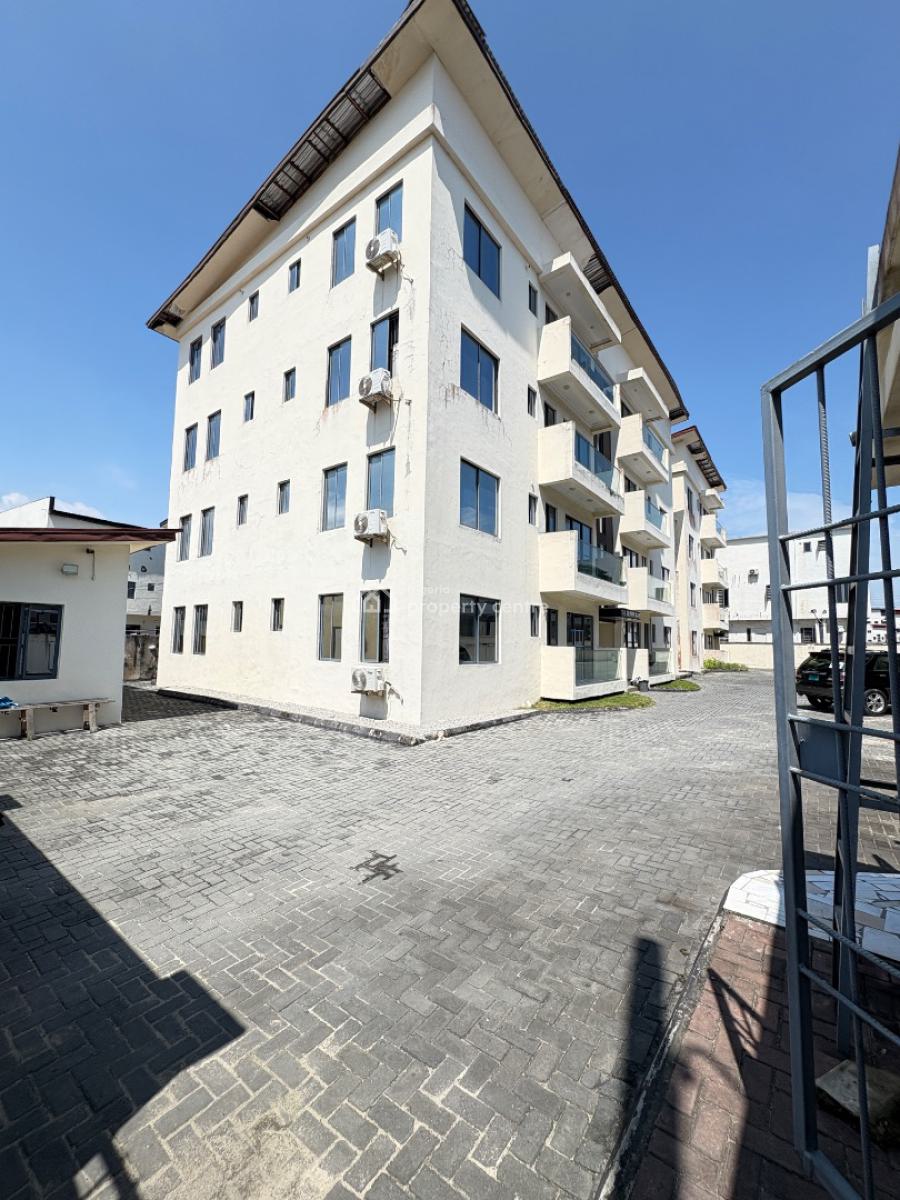 Well Maintained 2 Bedroom Apartment, Ikate, Lekki, Lagos, Flat / Apartment for Rent