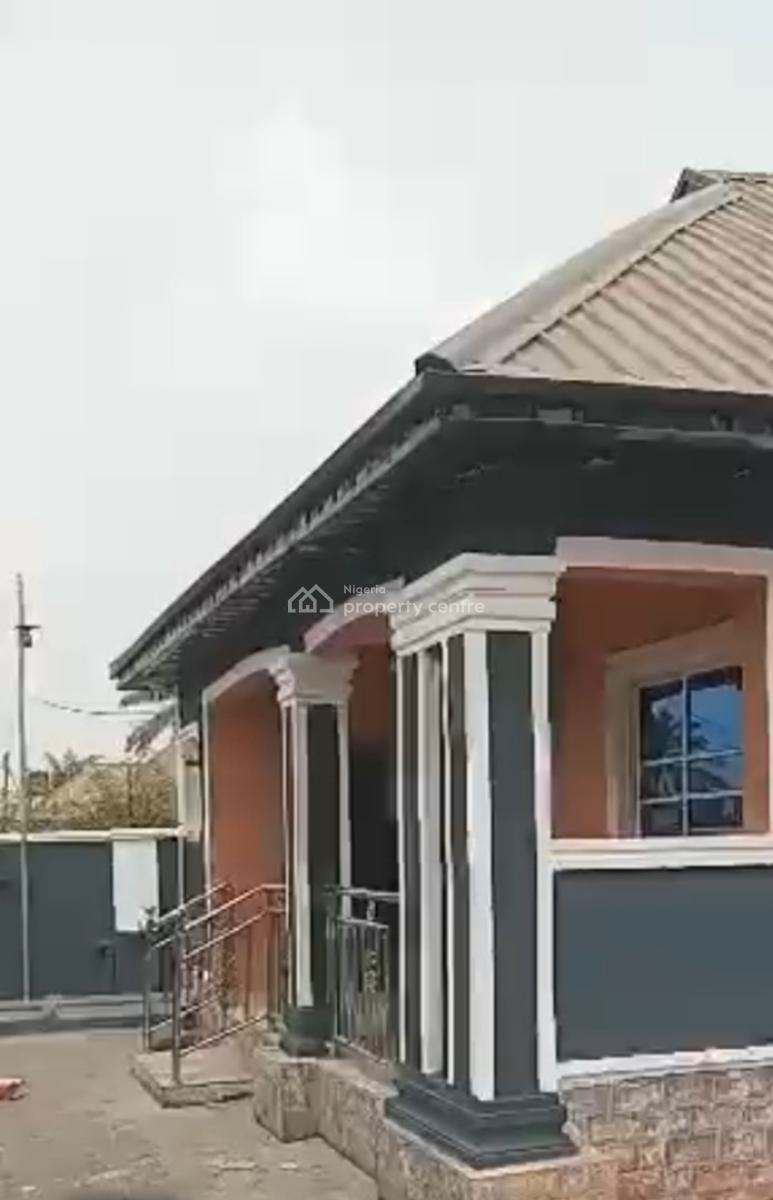 2 Bedrooms and Room and Parlor Self Contain, Location. Obayantor 11 Community, Km 24, Benin Sapele Road, Ikpoba-okh, Ikpoba Okha, Edo, House for Sale