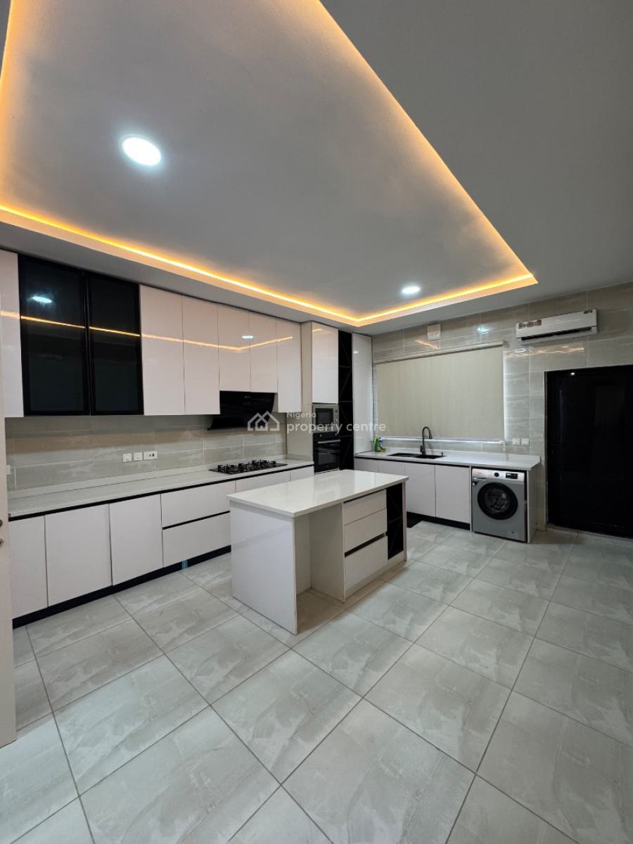 Tastefully Furnished 4 Bedroom Apartment, Victoria Island (vi), Lagos, Flat / Apartment for Rent