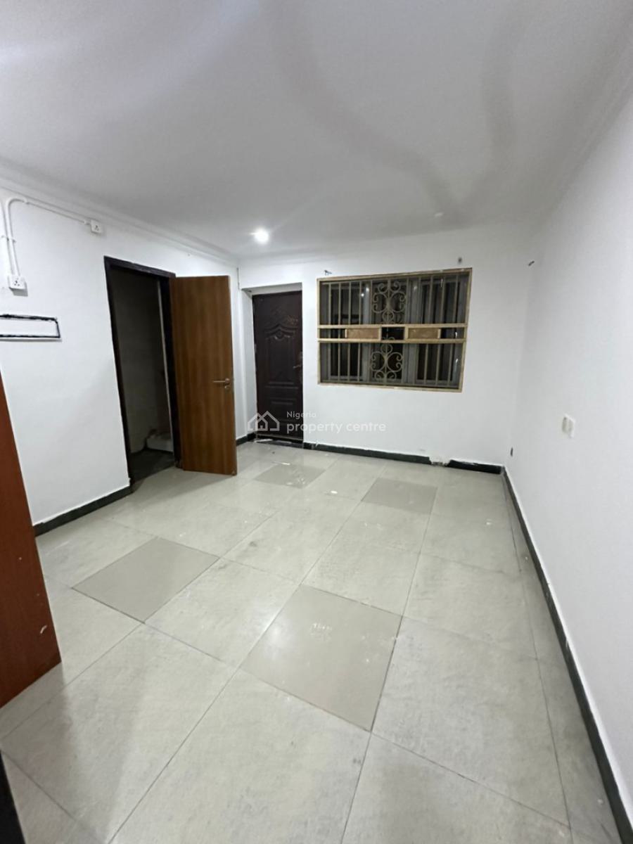 Spacious Mini Flat, Lekki Phase 1, Lekki, Lagos, Mini Flat (room and Parlour) for Rent