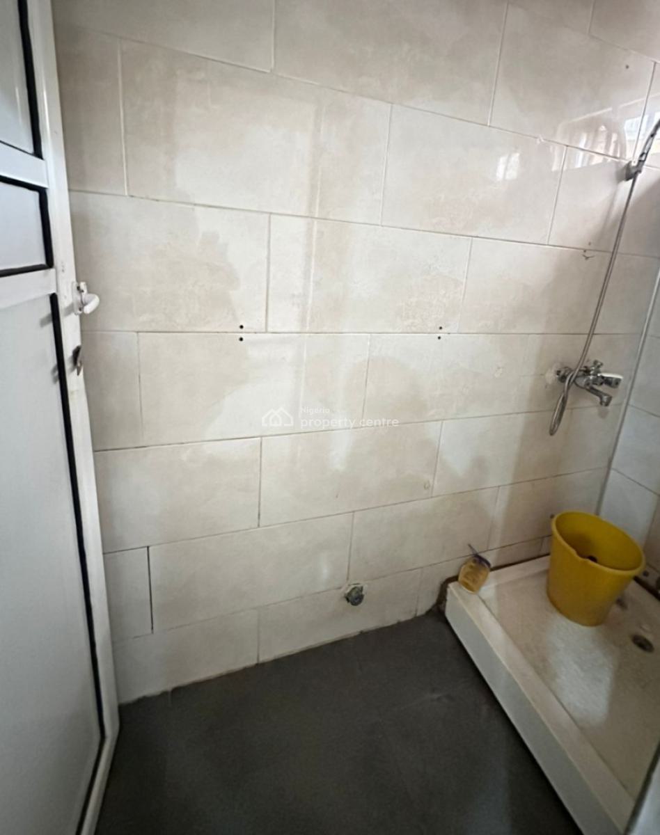 Spacious Mini Flat, Lekki Phase 1, Lekki, Lagos, Mini Flat (room and Parlour) for Rent