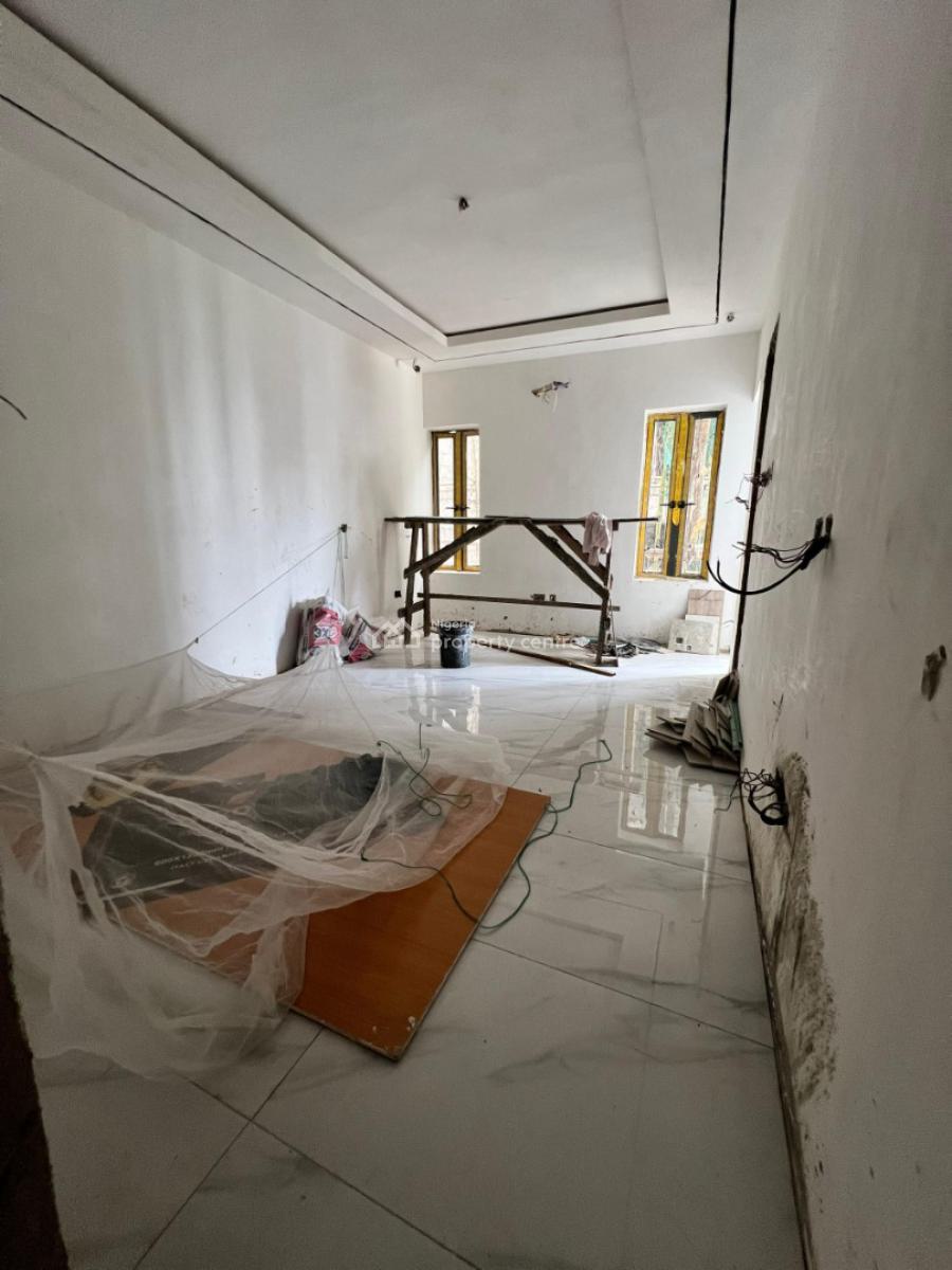 Well Built 2 Bedroom Apartment W/ Pool & Elevator in a Secured Estate, Ikate, Lekki, Lagos, Flat / Apartment for Sale